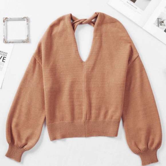 NWOT Twist Cut Out Back Sweater(222918) - Picture 6 of 7